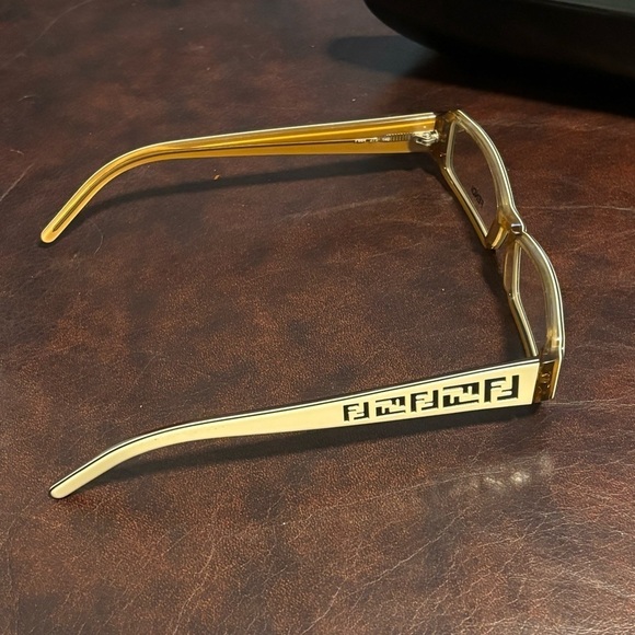 Fendi glasses - Picture 6 of 8